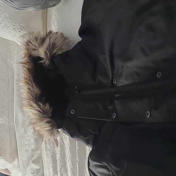 North Face Arctic Parka - Picture 3 of 10